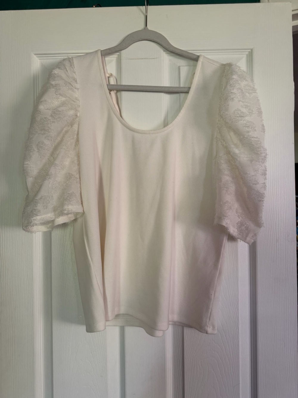 Maurices White Puff-Sleeve Scoop Neck Top